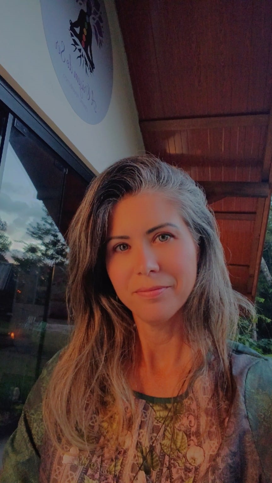 Adriana Zaleski - Terapeuta Integrativa